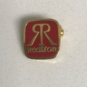 Vintage Realtor Real Estate Agent Hat /Lapel Pin Brooch